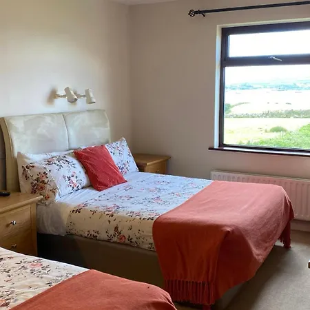 Konukevi Lakelands House Waterville